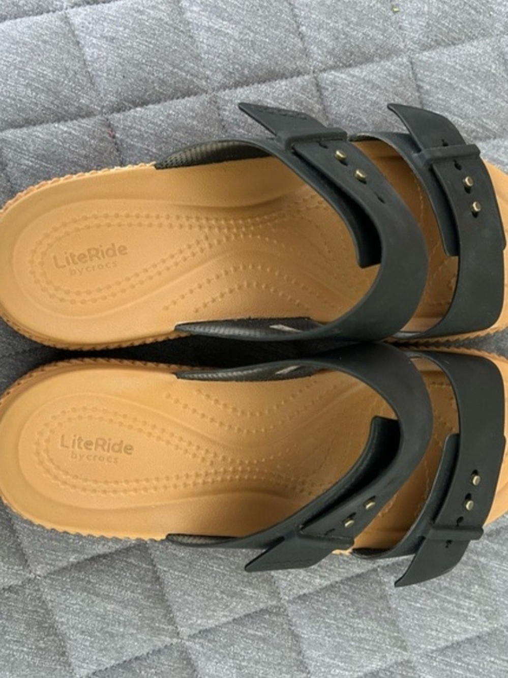 Crocs Black Double-Buckle Slide Sandals with Tan Footbed Size 8 - Picture 4 of 4